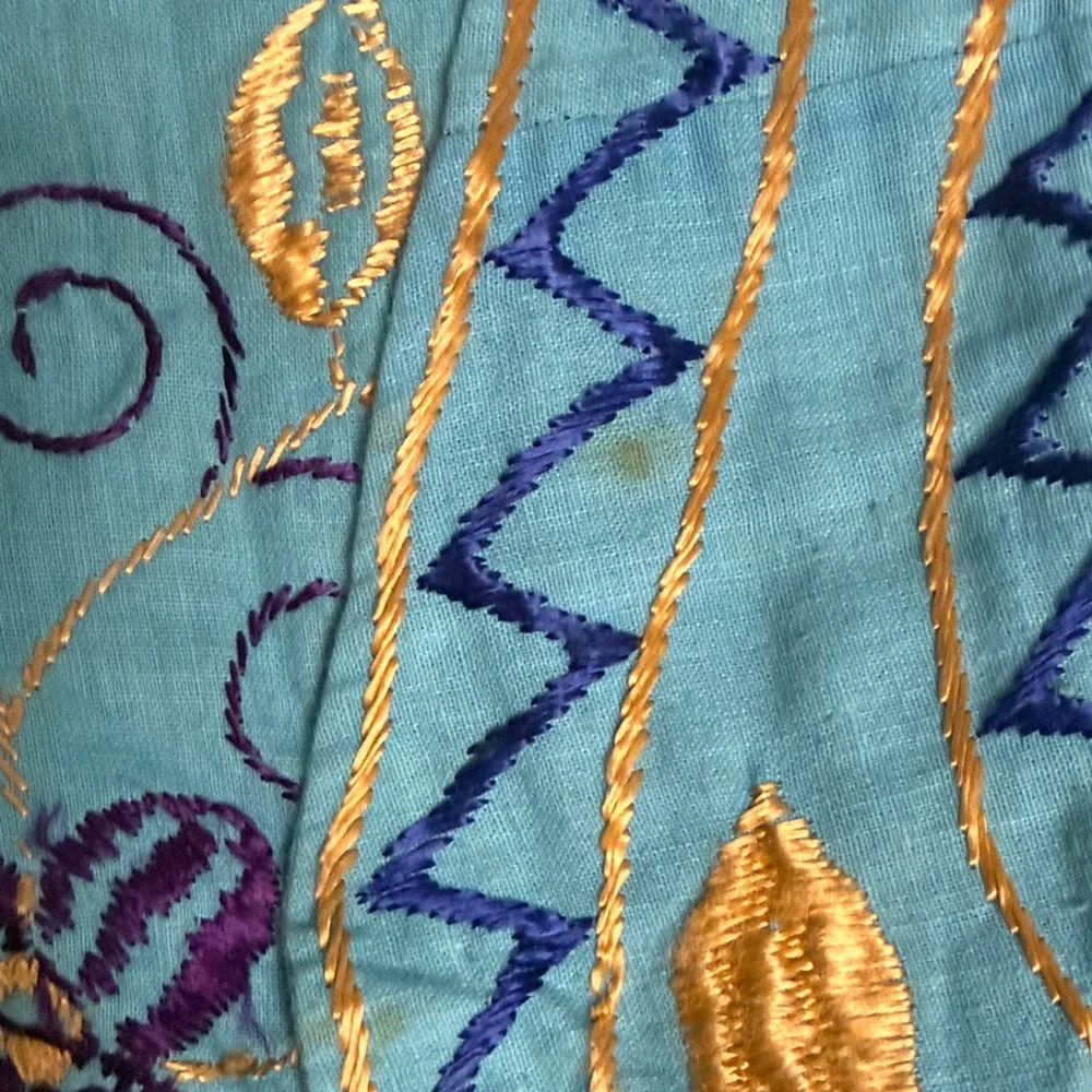 Vintage Hand Embroidered Afghanistan Floral Vest - Picture 5 of 7